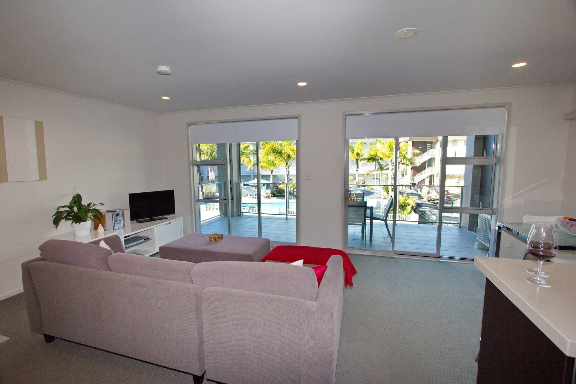 Marina Park Apartments 휘티앙가 외부 사진